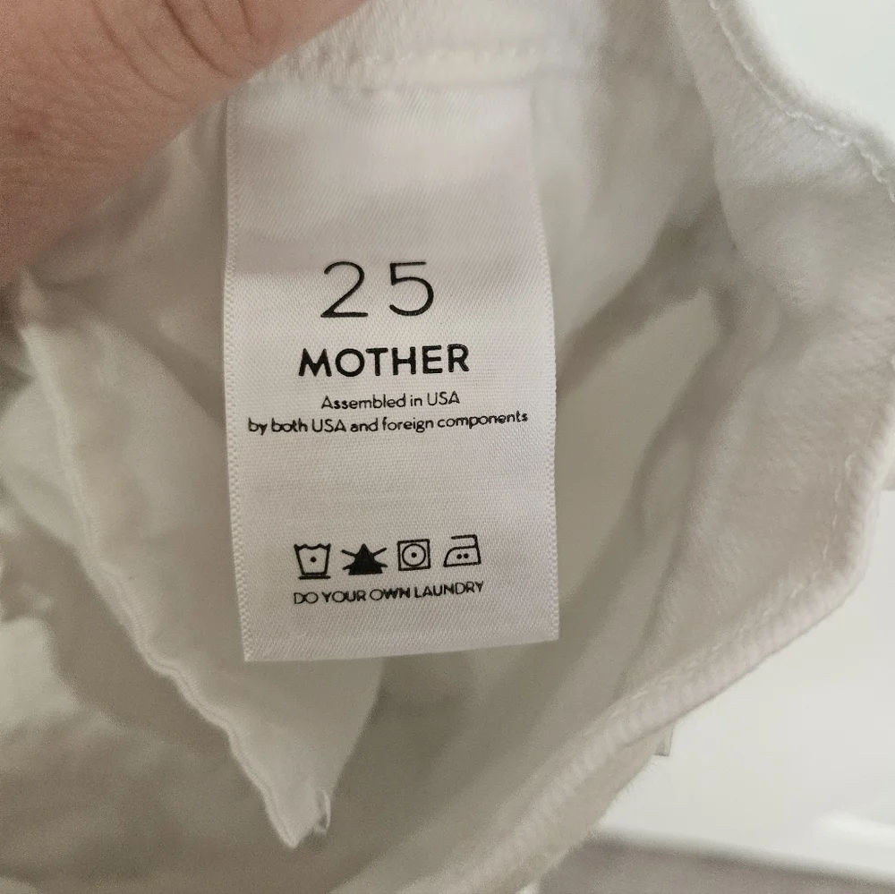 Insider Crop Step Fray Jeans in Fairest of Them All MOTHER 25